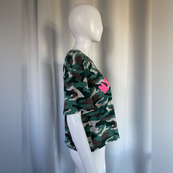 Arizona Women’s Camo Crop Tee - Picture 3 of 6